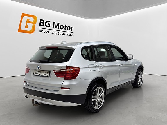 BMW X3 4 of 5