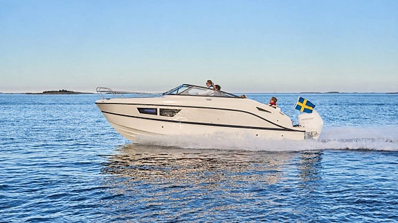 Ny Uttern D77 White Mercury 250 White V8 - Kampanj