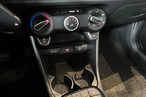 Kia Picanto 18 of 22