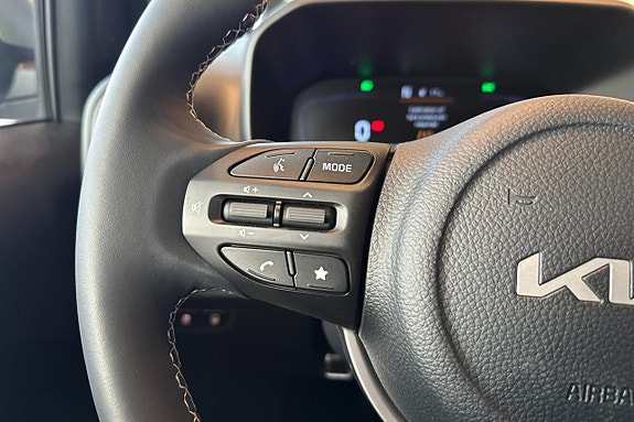 Kia Picanto 14 of 22