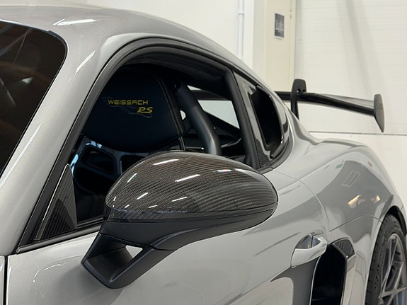 Porsche 718 11 of 30