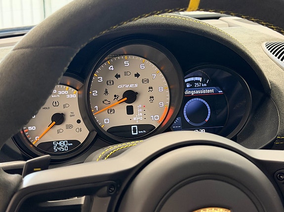 Porsche 718 23 of 30
