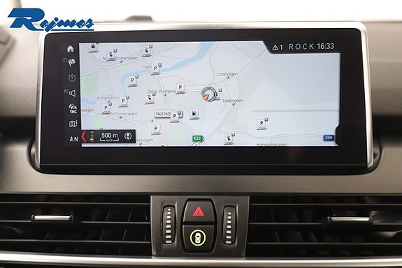 BMW 225xe 12 of 22