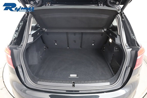 BMW 225xe 19 of 22