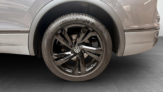 Volkswagen Tiguan Allspace 6 of 12