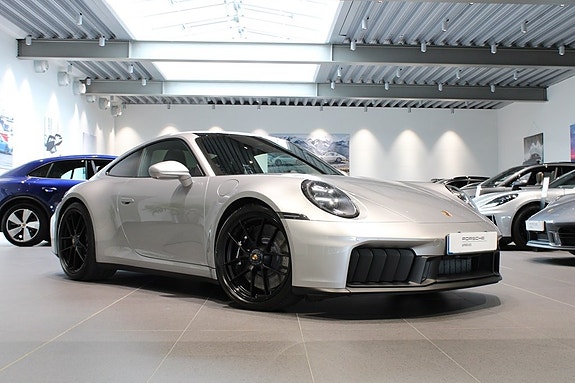 Porsche 911 Carrera GTS