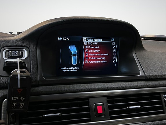 Volvo XC70 19 of 27