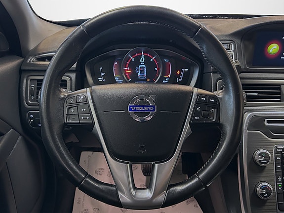 Volvo XC70 15 of 27