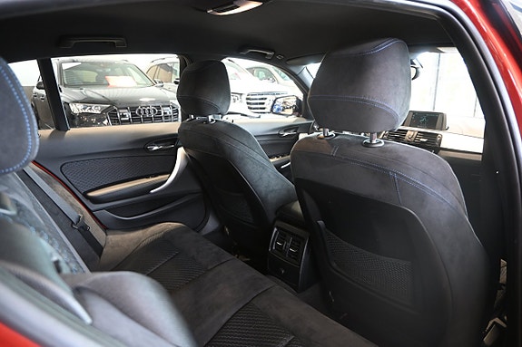 BMW 118i 12 of 20