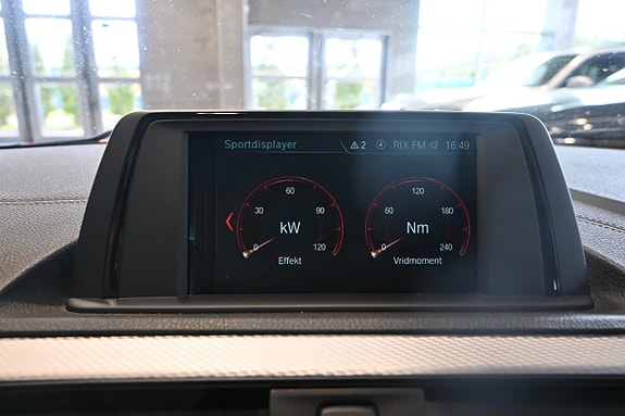 BMW 118i 18 of 20