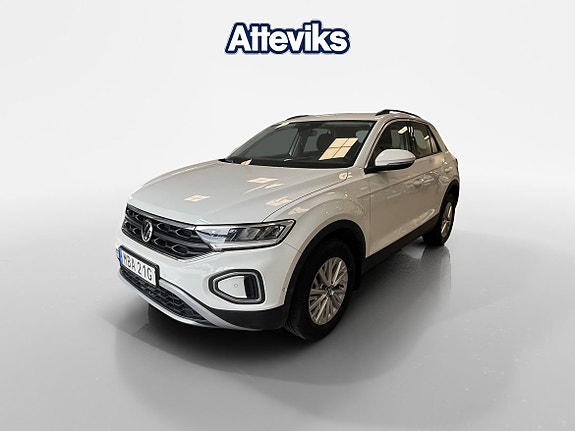Volkswagen T-Roc 3 of 5
