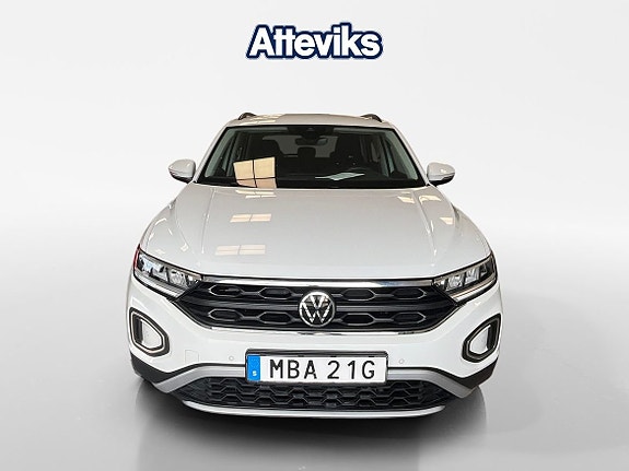 Volkswagen T-Roc 2 of 5