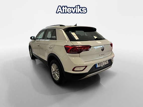 Volkswagen T-Roc 13 of 18