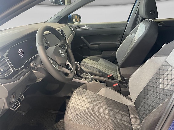 Volkswagen Taigo 12 of 16