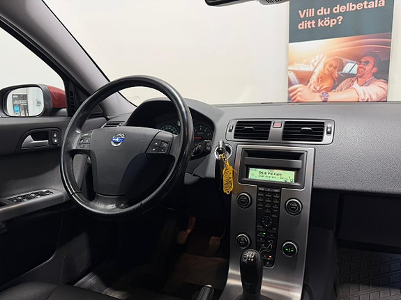 Volvo V50 7 of 18
