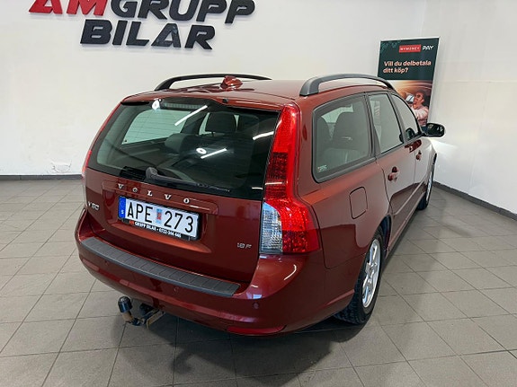 Volvo V50 3 of 18