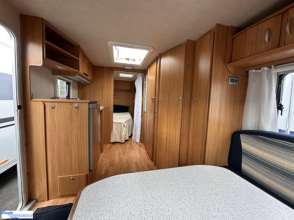 Adria CLASSICA 563 UK | ALDE | VÅNINGSSÄNG 6 of 19