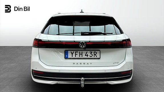 Volkswagen Passat 5 of 5