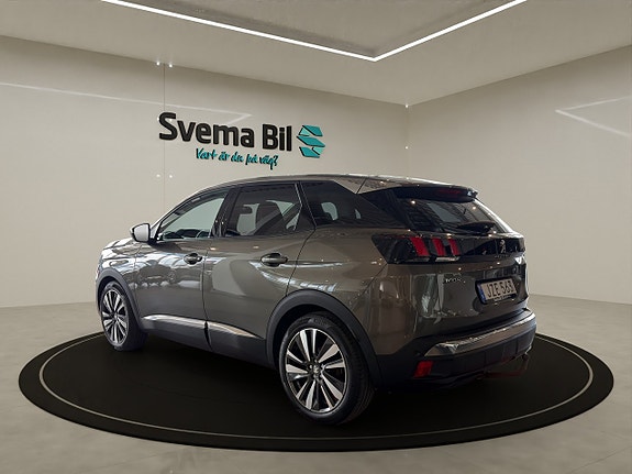 Peugeot 3008 4 of 5