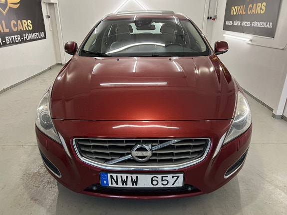 Volvo V60 7 of 27