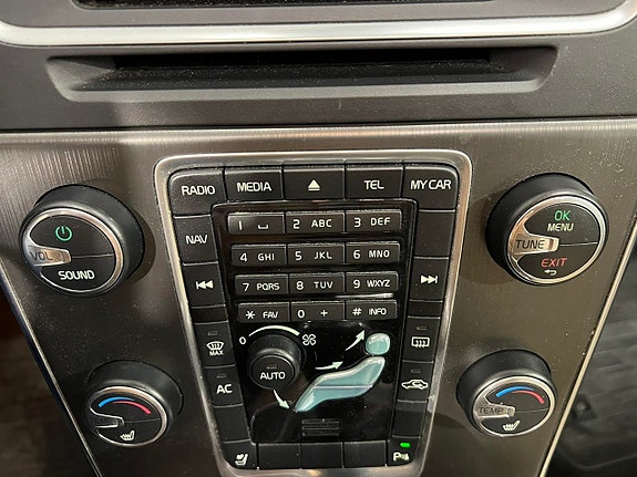 Volvo V60 16 of 27