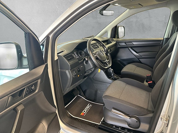 Volkswagen Caddy 10 of 24
