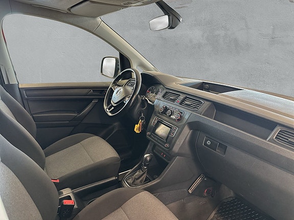 Volkswagen Caddy 12 of 24