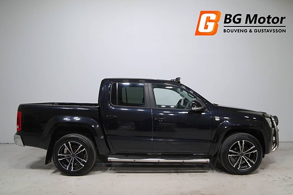 Volkswagen Amarok 2 of 16