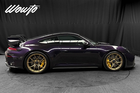 Porsche 911 3 of 5