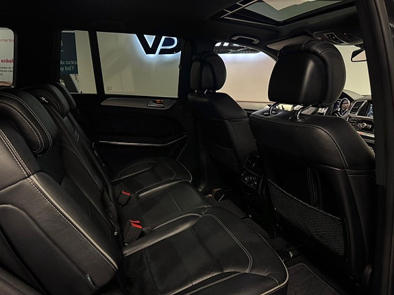 Mercedes-Benz GL350 23 of 23