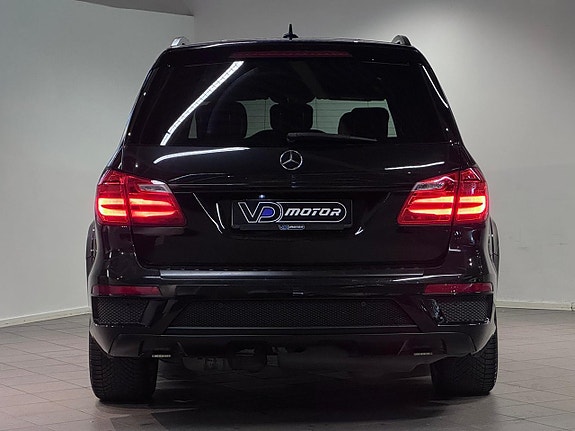 Mercedes-Benz GL350 7 of 23