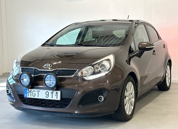 Kia Rio 2 of 11