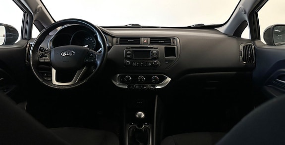 Kia Rio 10 of 11