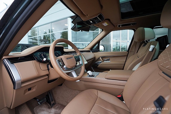 Land Rover Range Rover 8 of 25