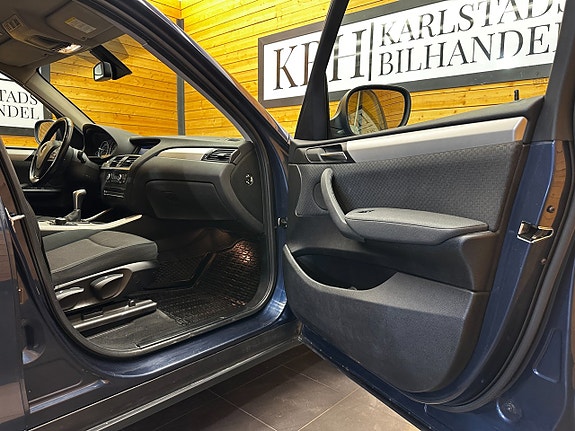 BMW X3 20 of 22