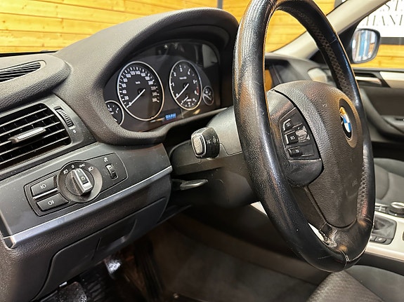 BMW X3 11 of 22