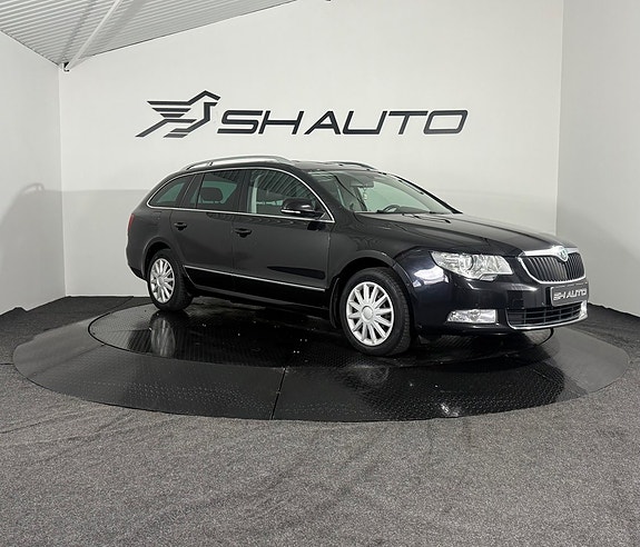Skoda Superb 3 of 5