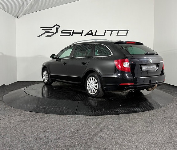 Skoda Superb 7 of 17