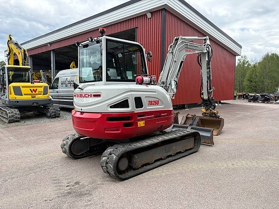 Takeuchi TB260 6 of 7