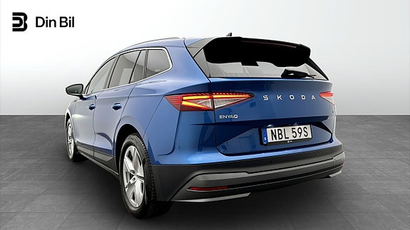 Skoda Enyaq 3 of 5