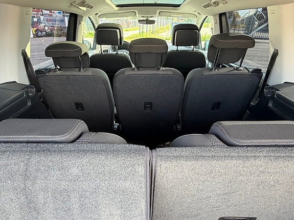 Volkswagen Sharan 18 of 22