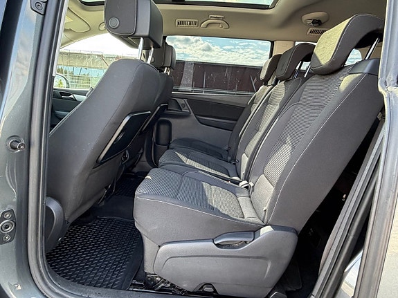 Volkswagen Sharan 12 of 22