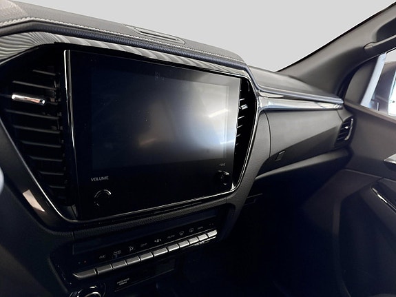 Isuzu D-max 6 of 17