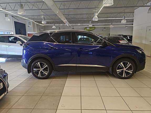 Peugeot 3008 4 of 5