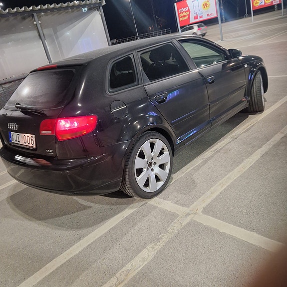 Audi A3 3 of 5