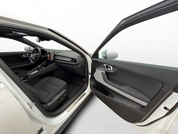 Polestar 2 21 of 30