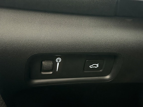 Polestar 2 28 of 30