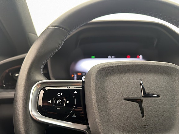 Polestar 2 25 of 30