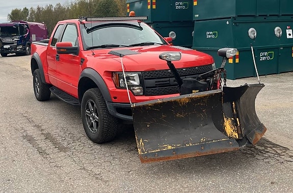 Ford F 150 SVT Raptor 2 of 24