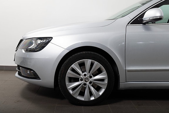 Skoda Superb 4 of 5